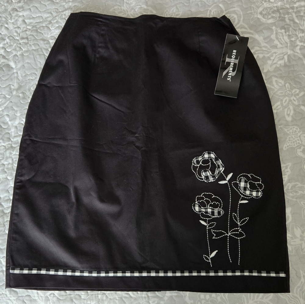 Requirements Black Embroidered Skirt Size 8 NWT